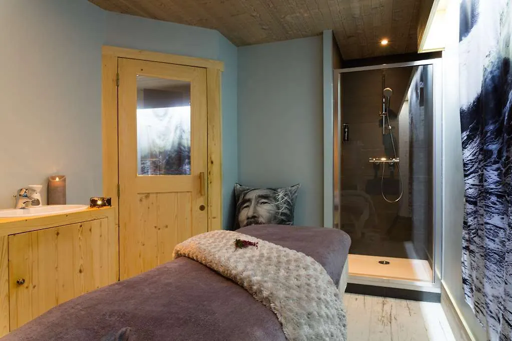 Ogles Cimes Hotel Le Grand-Bornand 0*,  France